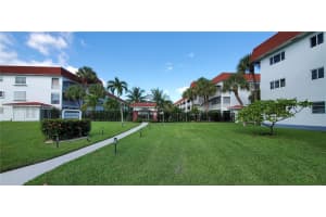 580 Egret Dr, Hallandale Beach, FL 33009, Sold 01/25/22