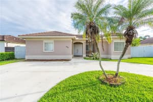 1404 SE 5th St, Homestead, FL 33033, Sold 12/23/21