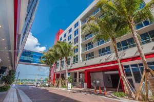 777 N Ocean Dr n402, Hollywood, FL 33019, Sold 01/12/22