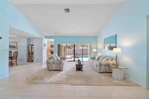 4017 NW 72nd Ave, Coral Springs, FL 33065, Sold 12/15/21