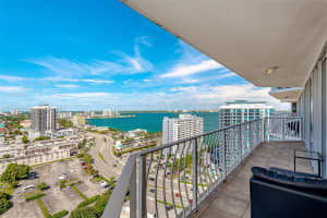 7601 E Treasure Dr, North Bay Village, FL 33141, Sold 05/06/22
