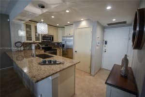 3725 S Ocean Dr, Hollywood, FL 33019, Sold 02/03/22