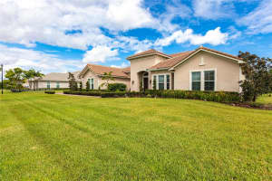 5040 W Sterling Ranch Cir, Davie, FL 33314, Sold 12/27/21