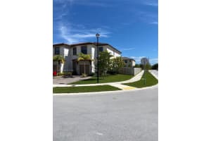 25195 SW 107th Ct, Homestead, FL 33032, Sold 12/22/21