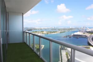 888 Biscayne Blvd, Miami, FL 33132, Sold 11/23/21