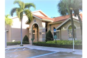 10421 SW 157th Pl, Miami, FL 33196, Sold 01/18/22