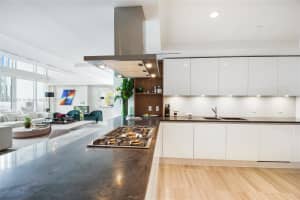 4701 Meridian Ave, Miami Beach, FL 33140, Sold 01/14/22