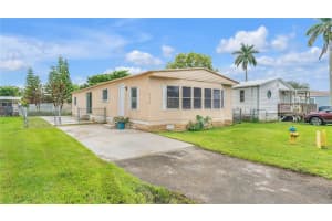 21710 NW 8th Ct, Pembroke Pines, FL 33029, Sold 12/17/21