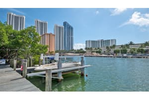 300 Poinciana Island Dr, Sunny Isles Beach, FL 33160, Sold 12/10/21