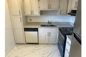 128 S Cypress Rd, Pompano Beach, FL 33060, Sold 02/04/22