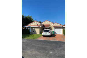 18788 NW 84th Ave, Hialeah, FL 33015, Sold 01/13/22