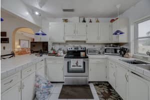 14050 SW 44th St, Miami, FL 33175, Sold 05/19/22