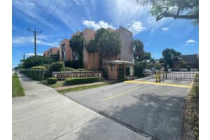 9400 W Flagler St, Miami, FL 33174, Sold 12/15/21