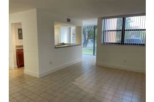 9400 W Flagler St, Miami, FL 33174, Sold 12/15/21