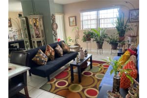 5249 NW 7th St, Miami, FL 33126, Sold 11/22/21