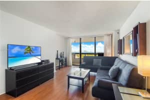 2555 Collins Ave, Miami, FL 33140, Sold 06/03/22