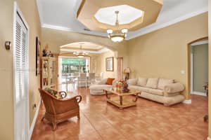 15816 SW 103rd Ln, Miami, FL 33196, Sold 12/20/21