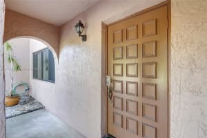 23 N Valencia Dr, Davie, FL 33324, Sold 01/20/22