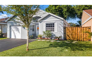 209 SW 159th Way, Sunrise, FL 33326, Sold 12/03/21