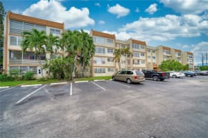 2301 NW 41st Ave, Lauderhill, FL 33313, Sold 01/14/22