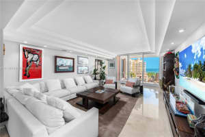 789 Crandon Blvd, Key Biscayne, FL 33149, Sold 02/28/22