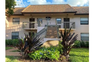 10468 NW 10th St, Pembroke Pines, FL 33026, Sold 12/30/21