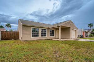 7743 Elwood Dr, Lake Worth, FL 33467, Sold 12/16/21