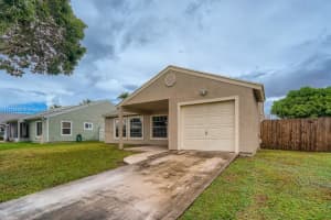7743 Elwood Dr, Lake Worth, FL 33467, Sold 12/16/21