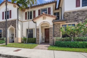 8901 W 35th Ct, Hialeah, FL 33018, Sold 01/10/22