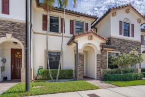 8901 W 35th Ct, Hialeah, FL 33018, Sold 01/10/22