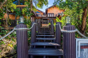 6960 Mira Flores Ave, Coral Gables, FL 33143, Sold 11/29/21