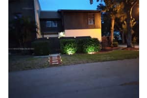 1781 Bayberry Dr, Pembroke Pines, FL 33024, Sold 12/08/21