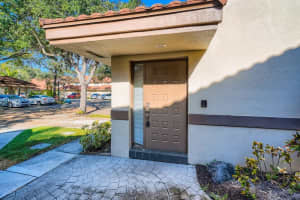 9237 NW 9th Pl, Plantation, FL 33324, Sold 12/29/21