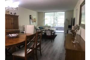 2571 Aragon Blvd, Sunrise, FL 33322, Sold 11/29/21