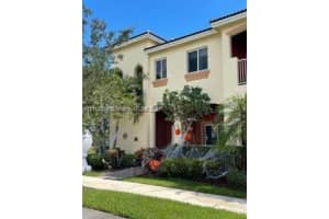 2320 SE 17th Terrace, Homestead, FL 33035, Sold 11/19/21