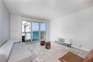 3001 S Ocean Dr, Hollywood, FL 33019, Sold 01/19/22