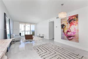 3001 S Ocean Dr, Hollywood, FL 33019, Sold 01/19/22