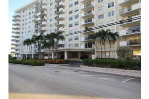 401 Golden Isles Dr, Hallandale Beach, FL 33009, Sold 01/04/22