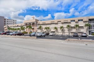 300 Golden Isles Dr, Hallandale Beach, FL 33009, Sold 12/17/21