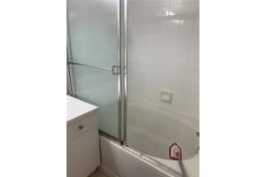 2027 SE 10th Ave, Fort Lauderdale, FL 33316, Sold 12/10/21
