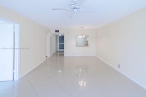 215 SE 3rd Ave #205d, Hallandale Beach, FL 33009, Sold 05/26/22