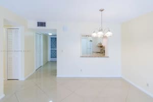 215 SE 3rd Ave #205d, Hallandale Beach, FL 33009, Sold 05/26/22