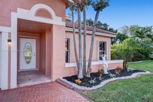18842 NW 54th Pl, Miami Gardens, FL 33055, Sold 12/30/21