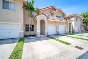 8902 NW 109th Ct, Doral, FL 33178, Sold 12/09/21