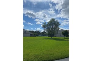 633 Woodgate Ln, Sunrise, FL 33326, Sold 12/17/21
