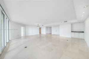 430 Grand Bay Dr, Key Biscayne, FL 33149, Sold 03/30/22