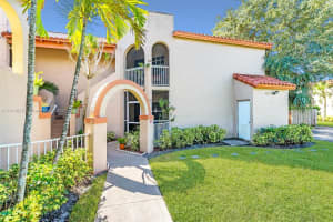 333 SW 86th Ave, Pembroke Pines, FL 33025, Sold 12/31/21