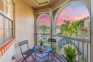 333 SW 86th Ave, Pembroke Pines, FL 33025, Sold 12/31/21