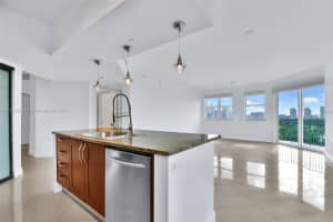 19900 E Country Club Dr, Aventura, FL 33180, Sold 04/21/22