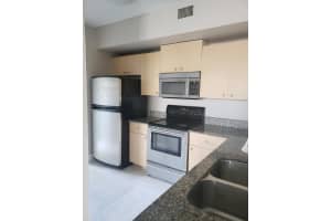 2516 Centergate Dr, Miramar, FL 33025, Sold 12/20/21